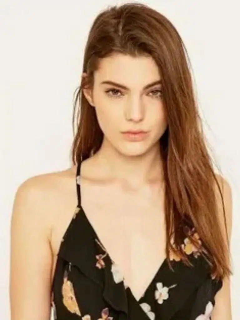 Sabina Black Biography: Wiki, Age, Career, Height, Weight, Boyfriend, Net Worth & More